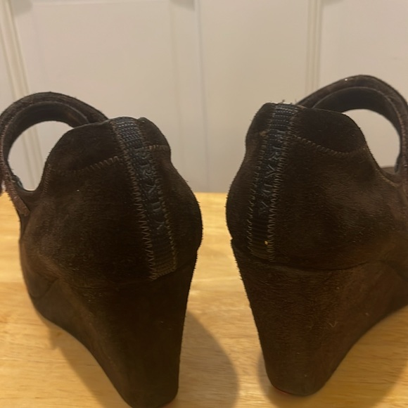 Prada brown suede wedge Mary Janes size 38. Original box. - Picture 10 of 12